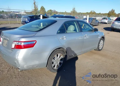 2007 Toyota Camry Hybrid z USA, uszkodzony, nr VIN JTNBB46K173022032